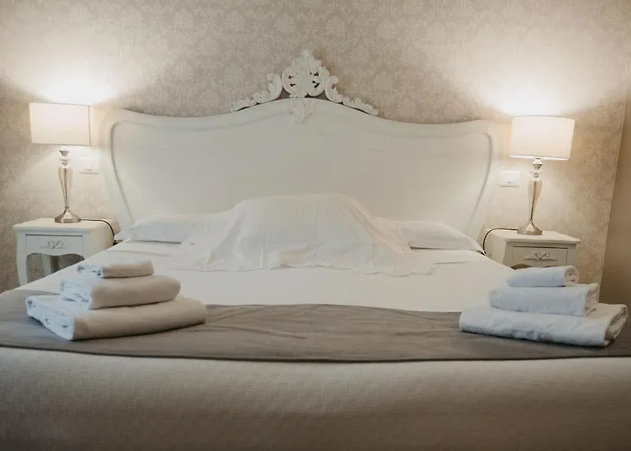 La Casa Di Alma Luxury Rooms